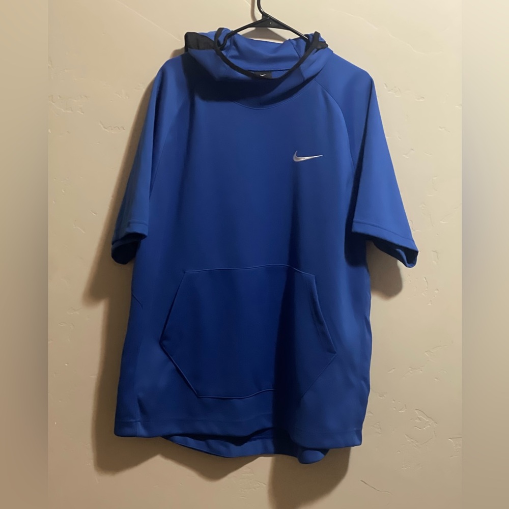 Nike Dry-Fit Hooded Short Sleeve.  Men’s XXL